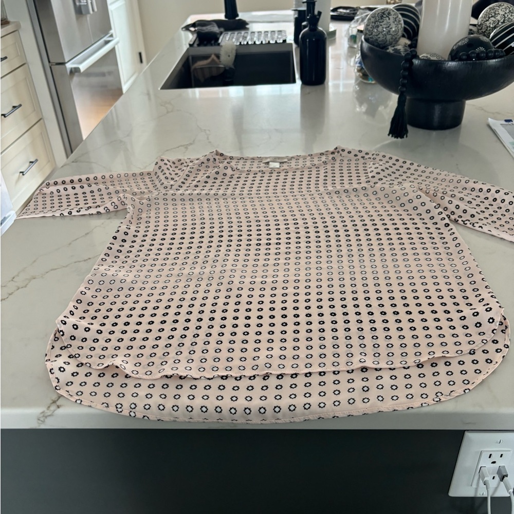 Loft pink high low blouse. Good condition